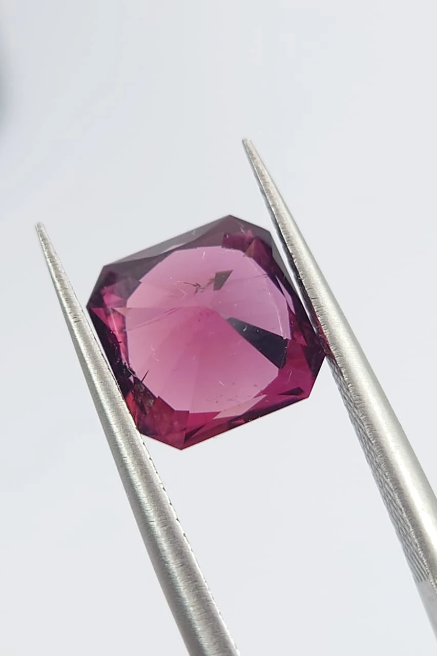 3.33ct Natural Pinkish Red Rhodolite Garnet Emerald Cut Loose Gemstone From Tanzania — view 3